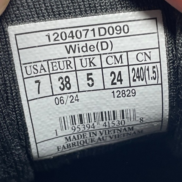 Brooks Ghost 16 Womens Size 7 Wide D Black Grey White Sneakers 1204071D090 - Picture 8 of 8